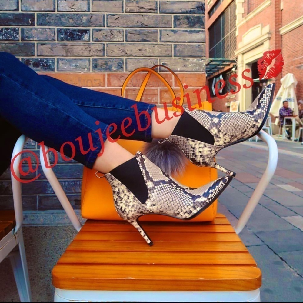 ZARA Snakeskin Print Leather Ankle Boot Booties